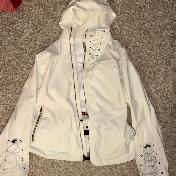 Burton Jackets & Blazers - Burton Ronin Roper La Cosa Nostra White “King of Skulls” Winter Jacket